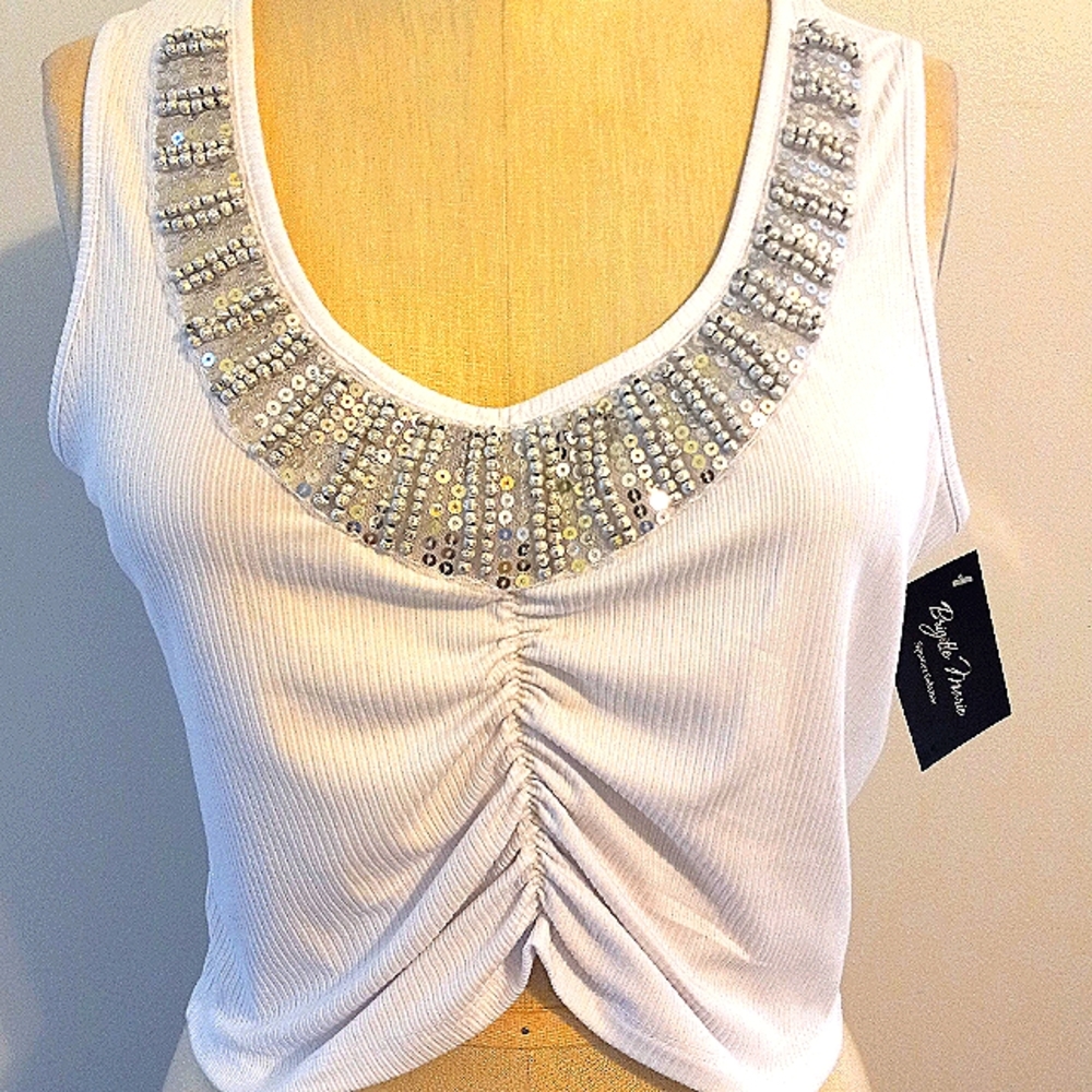 Plus Size White Cropped TankTop